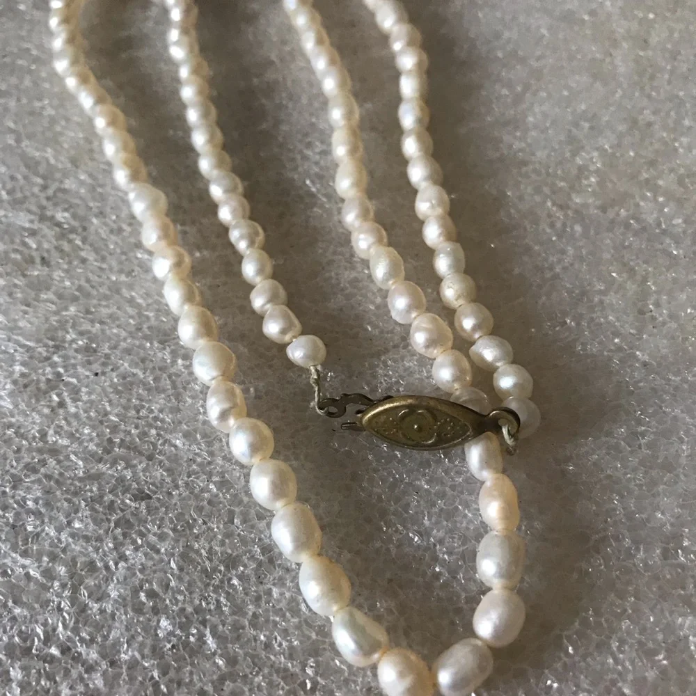 Elegant water fresh Pearl Necklace - Picture 3 of 4